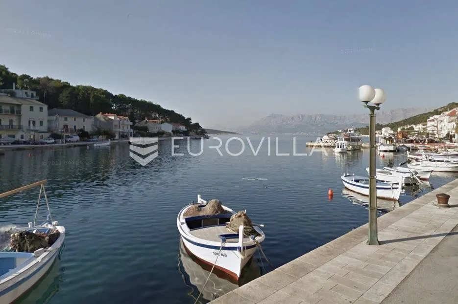 brač, povlja građevinsko zemljište 1.230 m² na 150 m od mora - slika 2