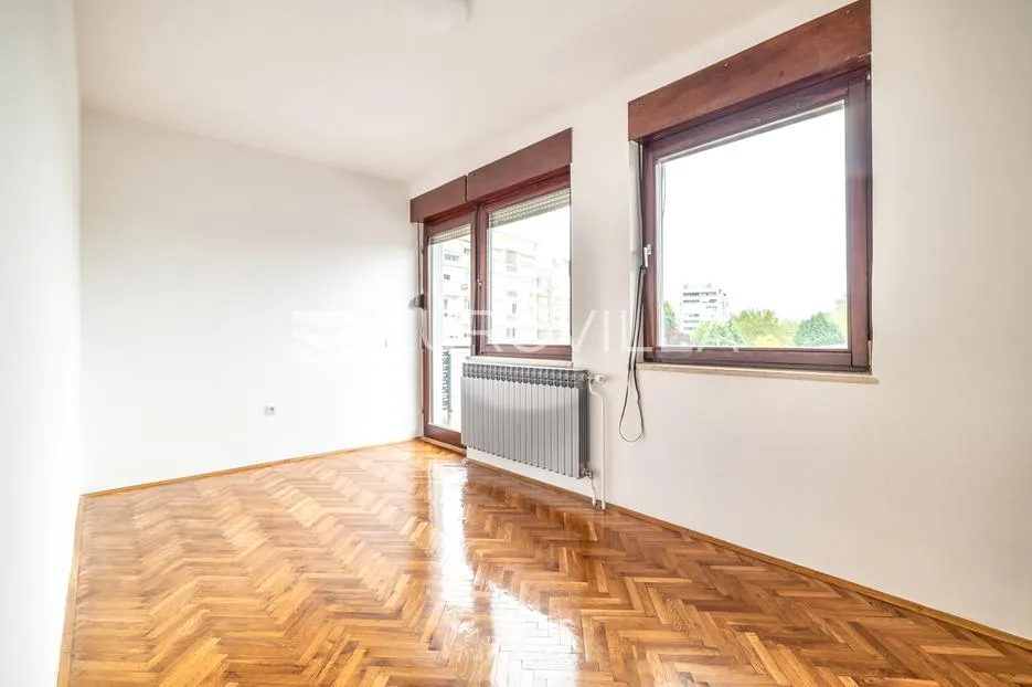 zagreb, prečko, atraktivan trosoban stan u kući nkp 120 m2 - slika 3