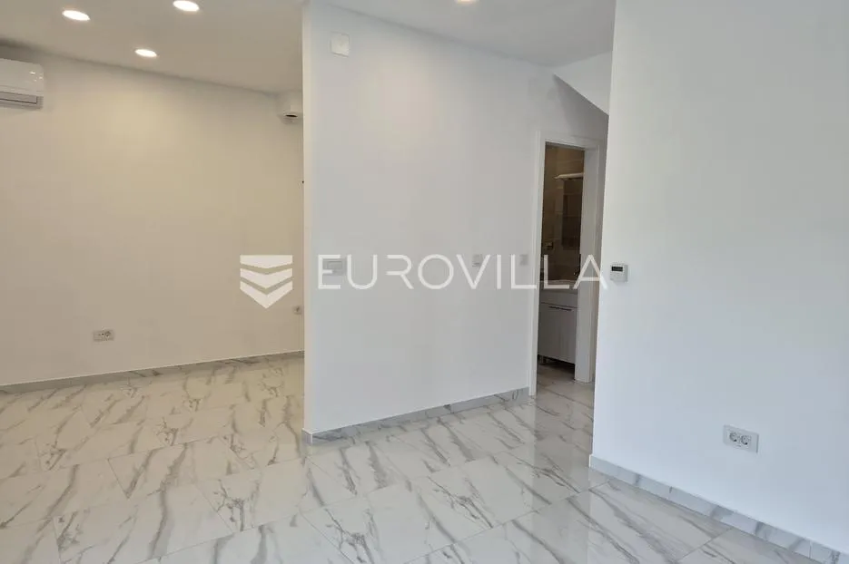 zagreb, donja dubrava, retkovec, dvojna kuća 81 m², vrt novogradnja - slika 2