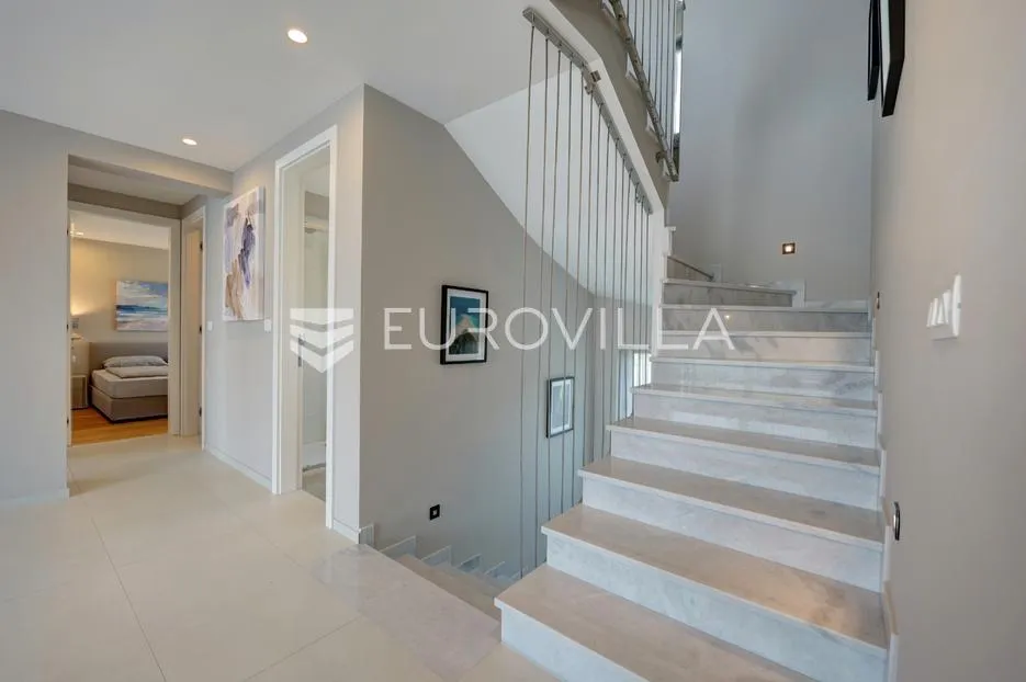 istra, pomer: ekskluzivna moderna vila 286 m² s bazenom i pogledom na more, 400m od obale - slika 30