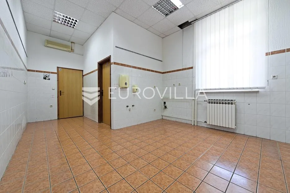 osijek, centar, zakup uličnog poslovnog prostora 283 m², županijska - slika 22