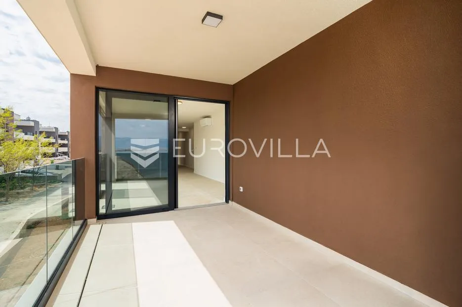 zadar, privlaka, luksuzni dvosoban stan 1. red do mora, 92,80 m² - slika 4