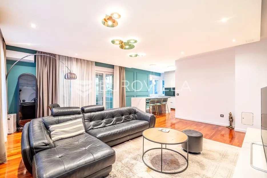 zagreb, dobri dol, prekrasan luksuzno namješten stan sa garažom, 103 m² - slika 2