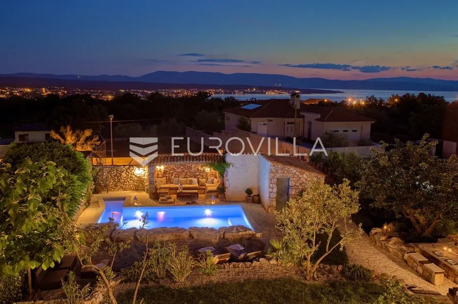 otok krk, malinska, sveti vid, prekrasna mediteranska vila s bazenom - slika 13