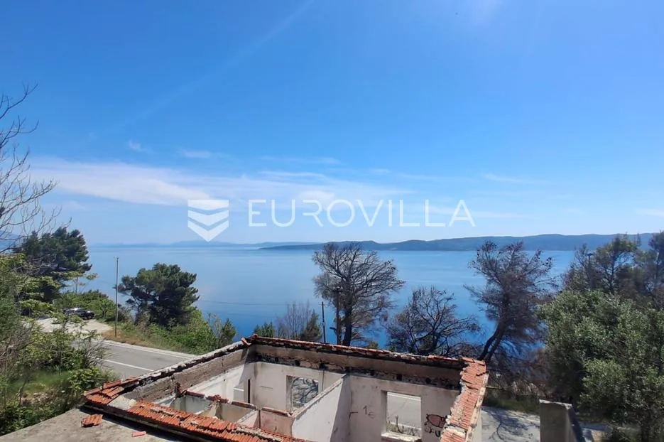 omiš, lokva rogoznica, prostrano zemljište s kućom za adaptaciju i panoramskim pogledom na more - slika 12
