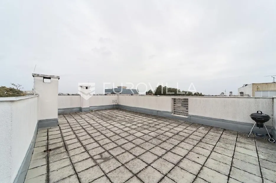 osijek, retfala, prodaje se 3 soban stan površine 92 m², 4. kat - slika 14