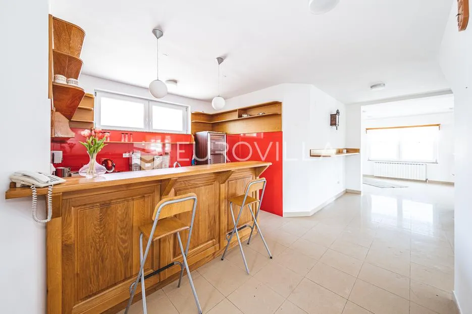 oroslavlje, stambeno poslovni objekt 1861 m² na predivnoj lokaciji - slika 11