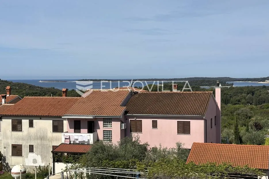 štinjan, prekrasna kuća u nizu s vrtom i pogledom more 300 m² - slika 50