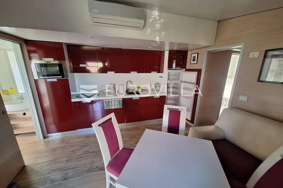duga resa, mrežnički brig, kuća 128 m² s 3 apartmana, blizina rijeke mrežnice - slika 1