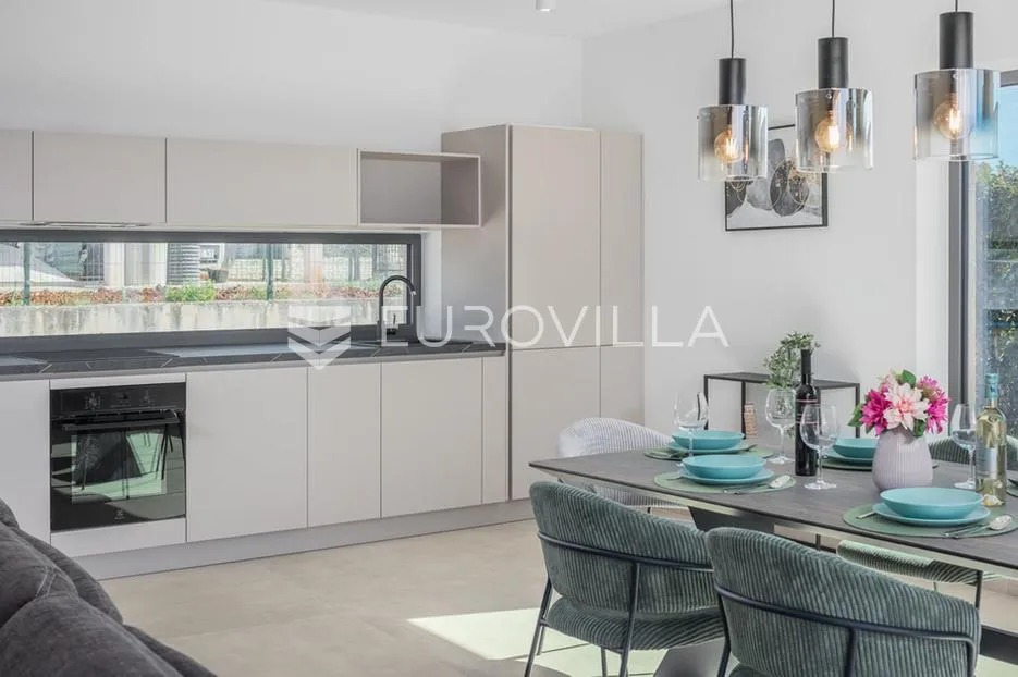 istra, novigrad, moderna kuća s bazenom za najam, pet friendly - slika 12