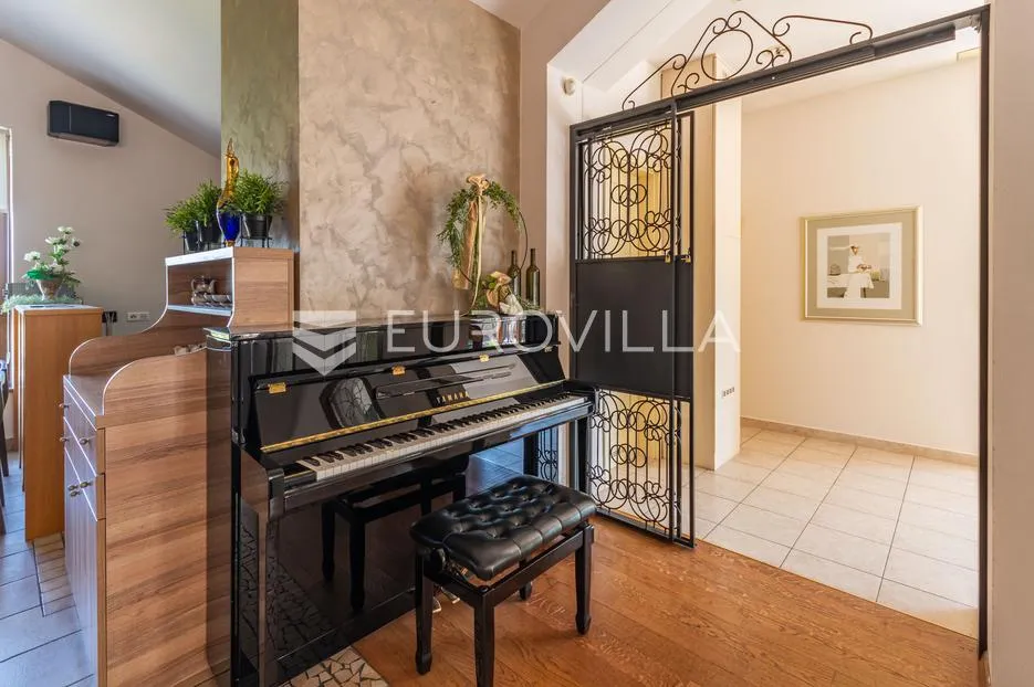 nedelišće, pušćine, restoran, pansion, event centar 1.078 m² - slika 12