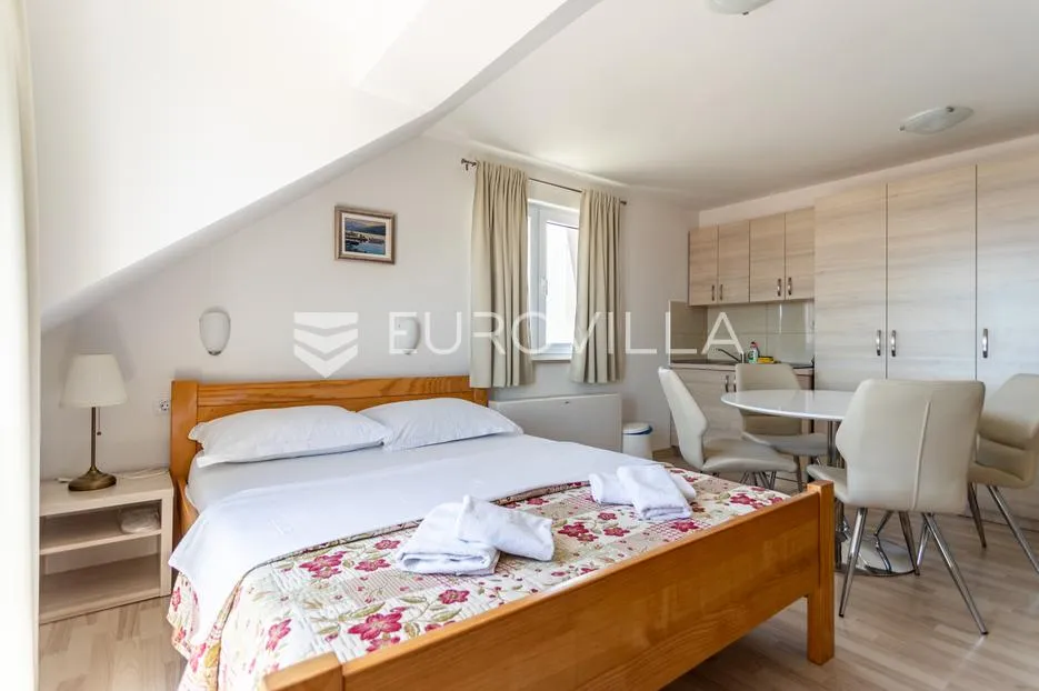 brač, bol, manji obiteljski hotel s restoranom, 1.000 m² - slika 14