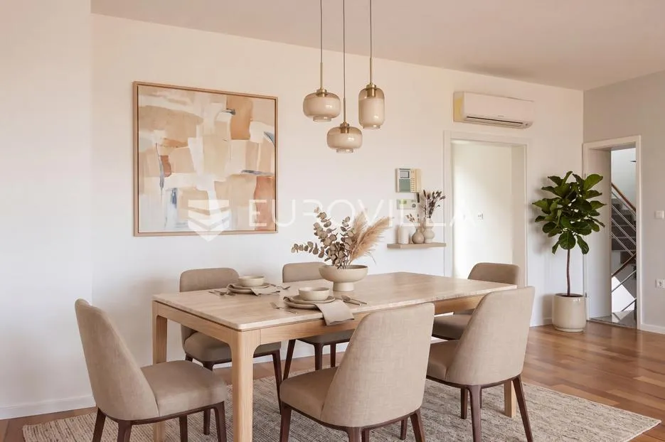 zagreb, šestine, luskuzan stan na 4 etaže, 323 m² s vrtom i 7 parkirnih mjesta - slika 2
