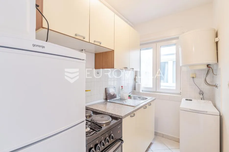 zagreb, trešnjevka, funkcionalna garsonjera 28 m² - slika 3