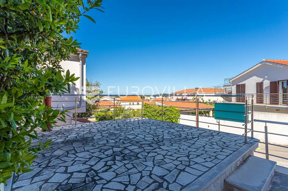 rogoznica, apartmanska kuća s pogledom na more - slika 11