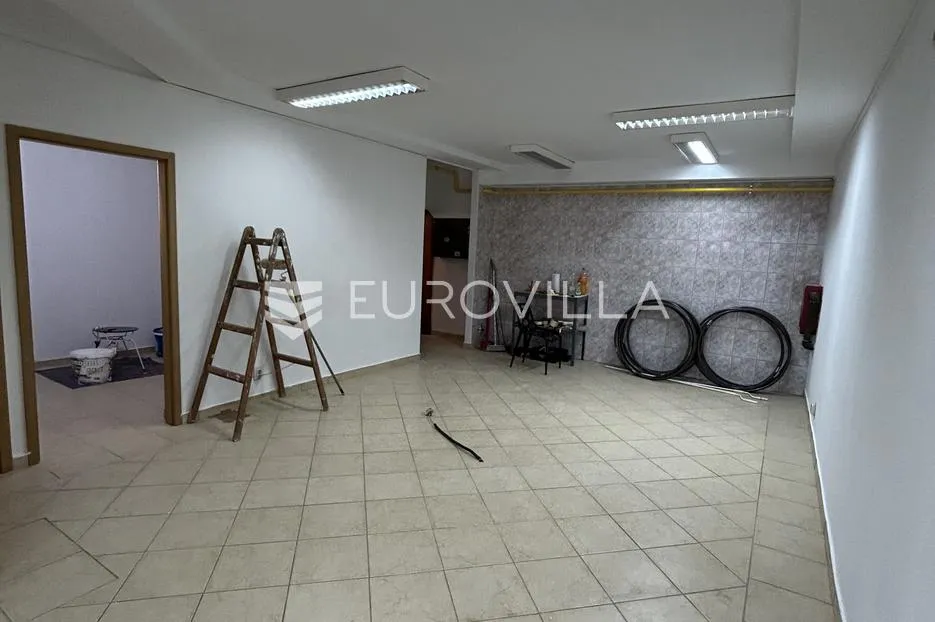 pula, stoja - poslovni prostor na frekventnoj lokaciji - slika 5