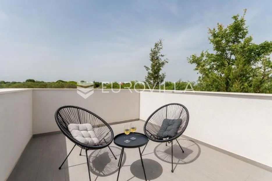 zadar, crno, moderna vila na predivnoj privatnoj lokaciji - slika 13