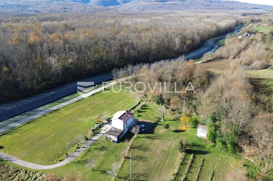 motovun, livade, prilika prostrano građevinsko zemljište - slika 28