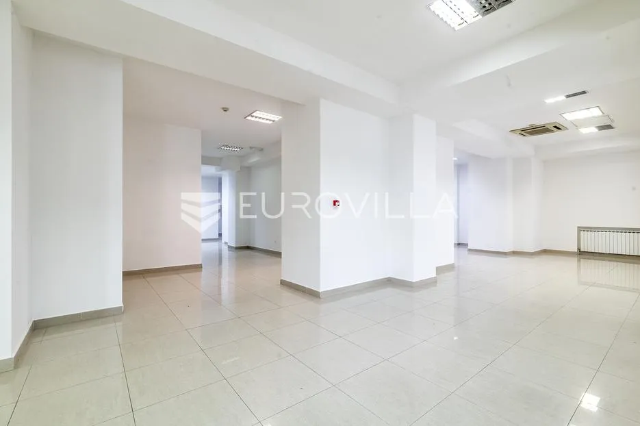 zagreb, dubrava, poslovni prostor 400 m² na 1. katu poslovne zgrade - slika 4