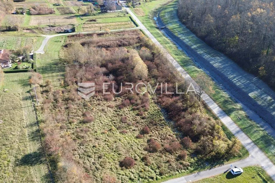 motovun, livade, prilika prostrano građevinsko zemljište - slika 9