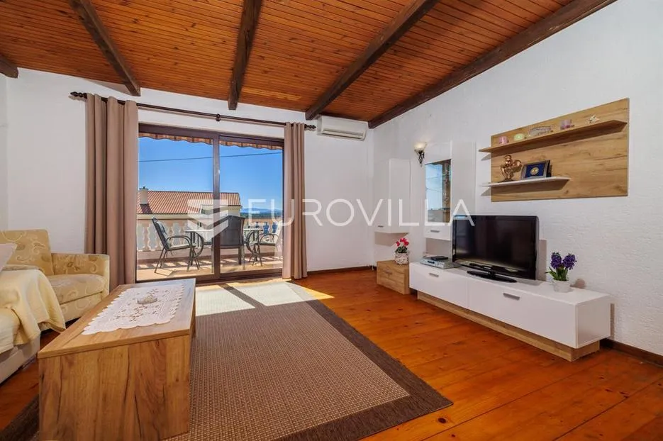 krk, punat, samostojeća kuća s dva apartmana po 100 m², studio apartman, bazen, garaža, sauna - slika 22
