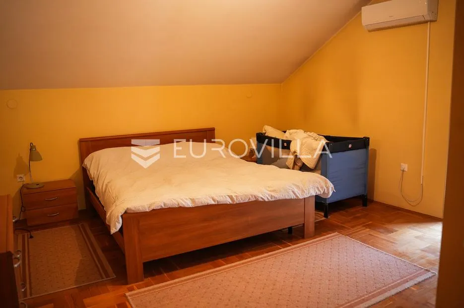 vinkovci, kuća 300 m², centar, namještena, odmah useljiva - slika 20