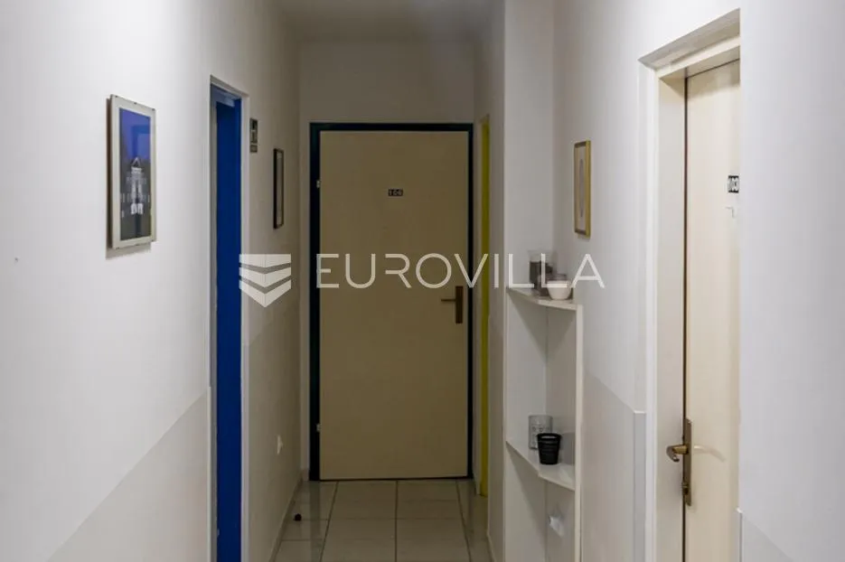 varaždin, centar, stambeno poslovna kuća površine 185 m² - slika 8