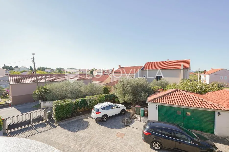 zadar, bokanjac, prostrana kuća površine 376 m² s velikim potencijalom - slika 67