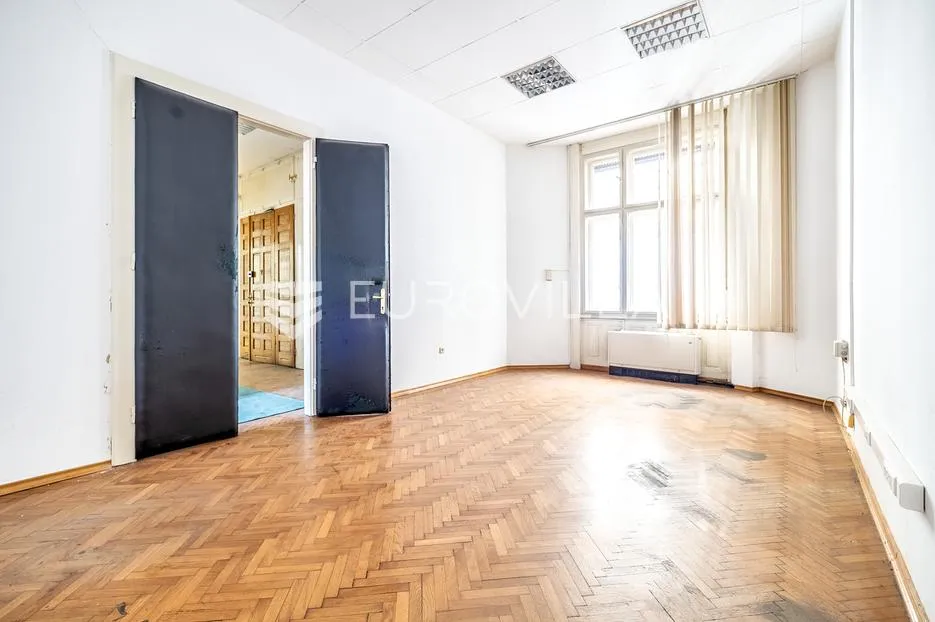 Zagreb, Centar, Draškovićeva ulica, poslovni prostor 247 m², prvi kat