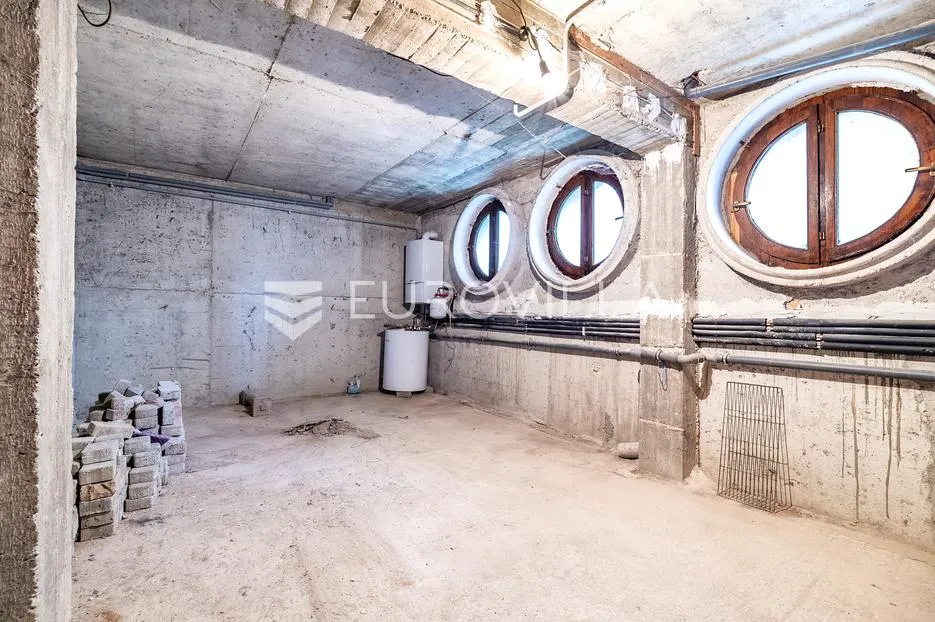 zagreb, mikulići, predivna kuća 314,97 m² - slika 7