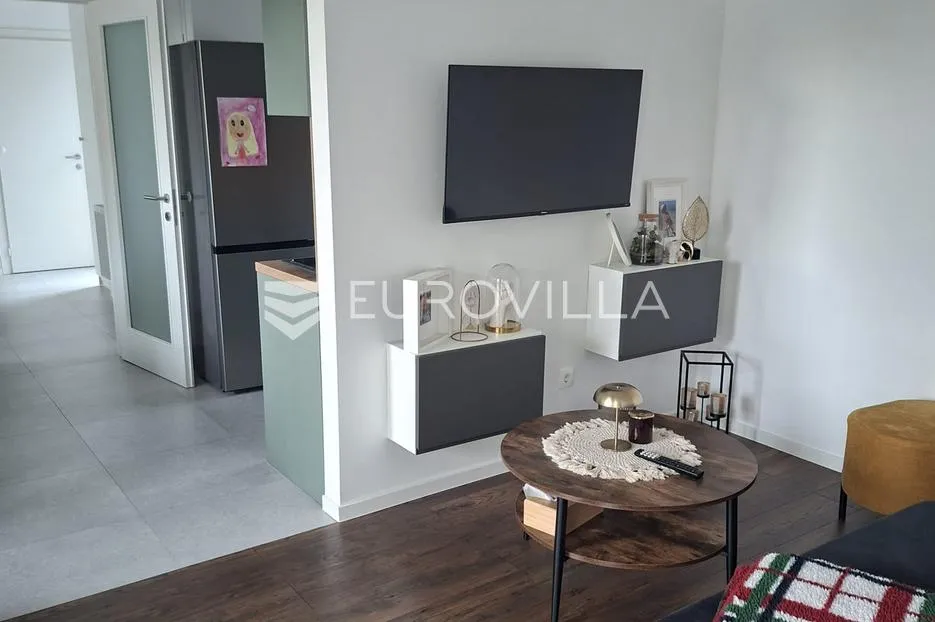zagreb, vrapče, novogradnja, moderan trosoban stan 70 m² s 2 parkirna mjesta - slika 2