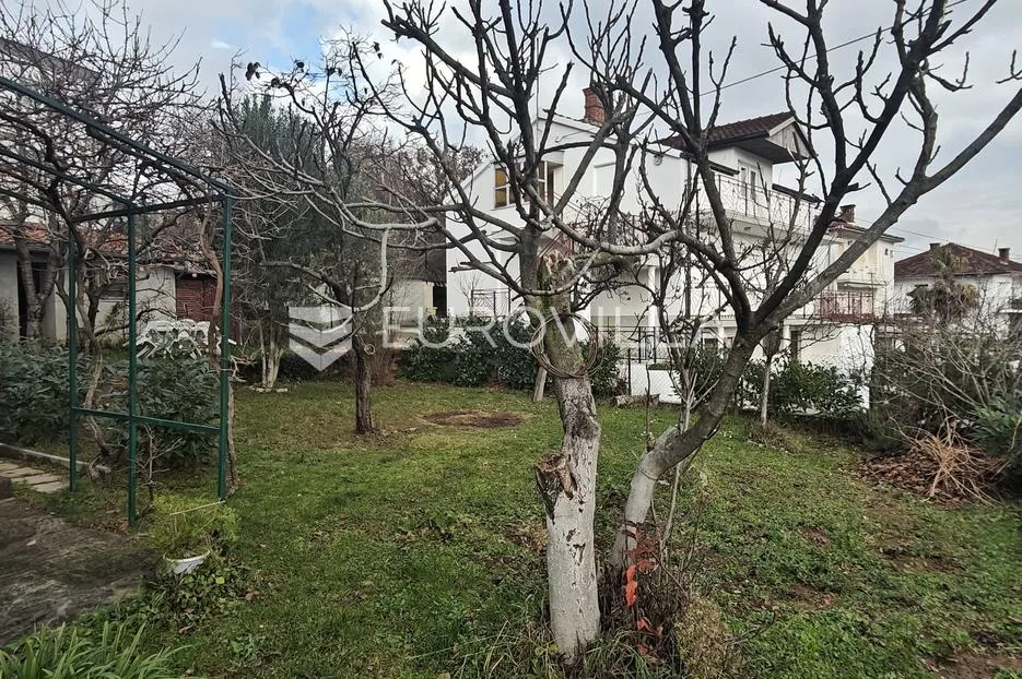 rijeka, srdoči, samostojeća kuća s velikom okućnicom 500 m² - slika 10