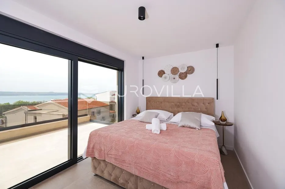zadar, maslenica, luksuzna vila s bazenom i neometanim pogledom na more 254 m² - slika 81