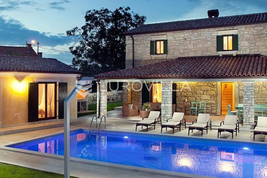 istra, poreč - elegantna kamena vila s bazenom, iznimno kvalitete gradnje - slika 6