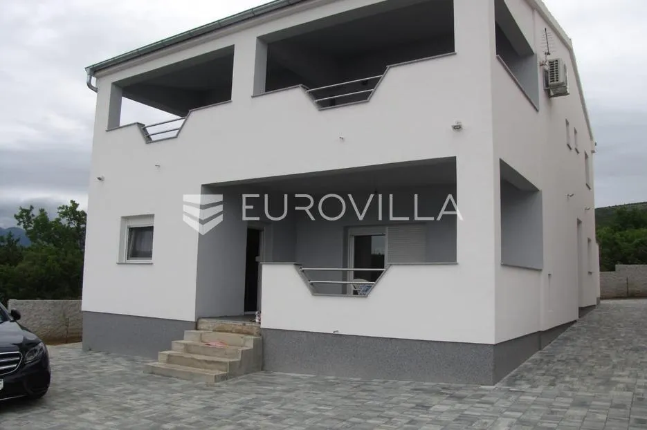 kruševo, crna punta, prekrasna kuća prvi red do mora s tri stambene jedinice - slika 4