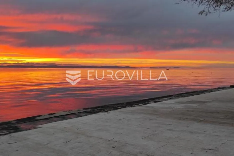 zadar, diklo, hotel i restoran prvi red uz more - slika 14
