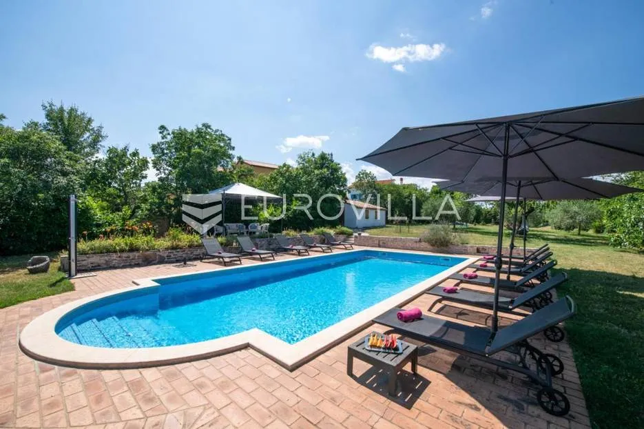 rakalj, predivna, prostrana villa s bazenom i velikom okućnicom, 452 m² - slika 3