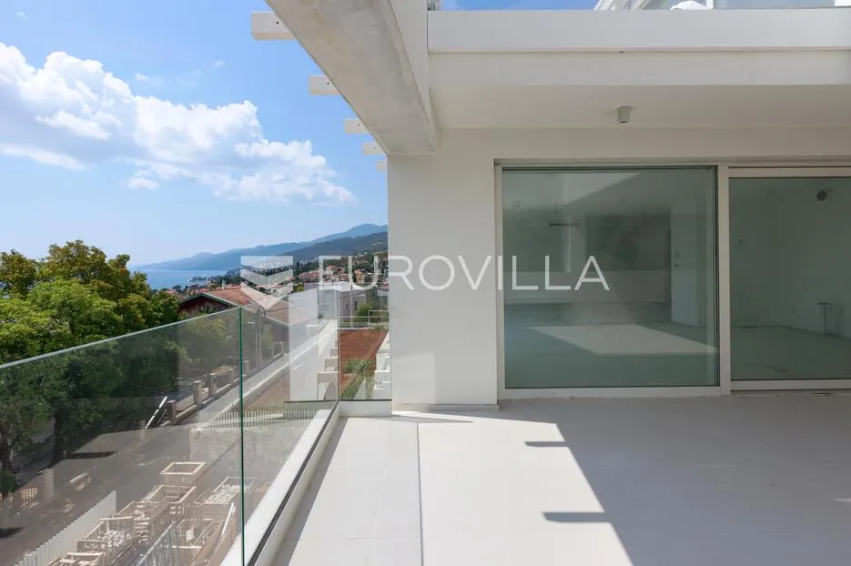 opatija privé, ekskluzivan četverosoban stan 139 m², bazen, teretana - slika 2