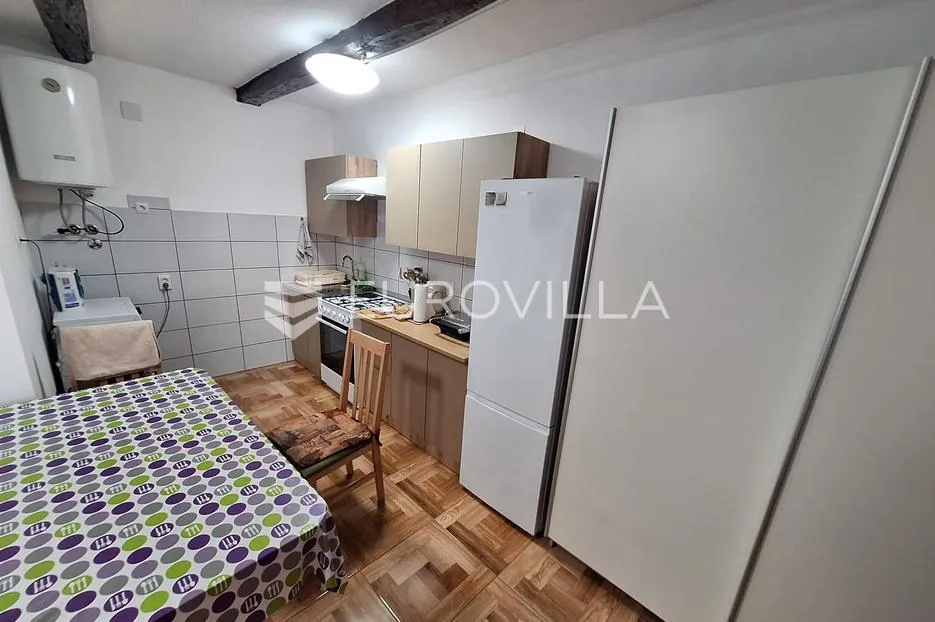 karlovac, zadobarje, apartman 25 m², novouređen s terasom - slika 2