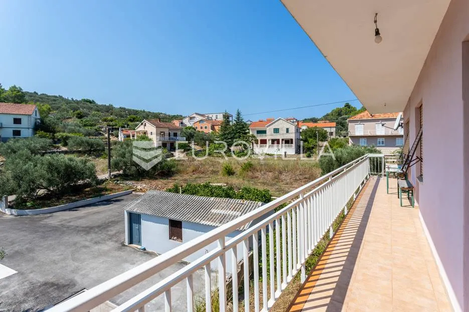 korčula, vela luka, lijepa samostojeća kuća u blizini mora - slika 9