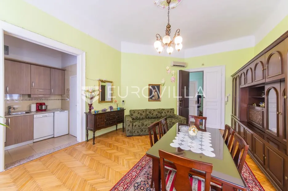 osijek, centar, prodaje se secesijski stan površine 180 m² - slika 20
