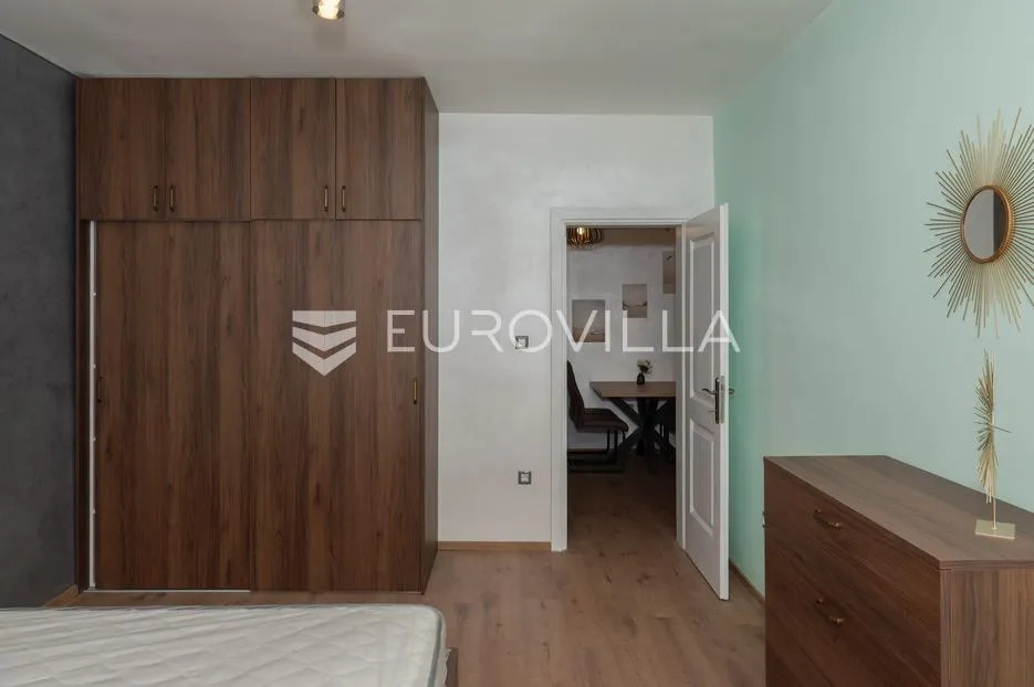 rijeka, centar, peterosoban stan 97 m² s dvije odvojene stambene jedinice - slika 19