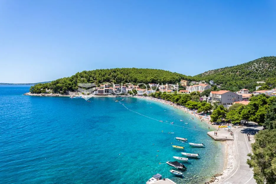 drvenik, makarska rivijera, više apartmanska kuća prvi red do mora - slika 7