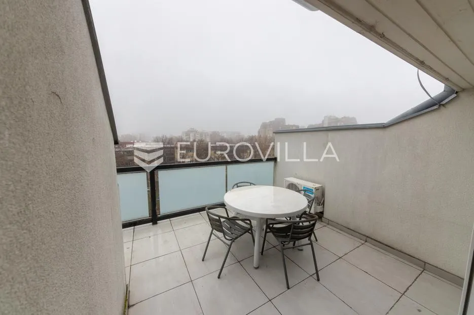 osijek, novi grad, 4 sobe penthouse 166 m² s garažom i liftom (moguće poslovni) - slika 7