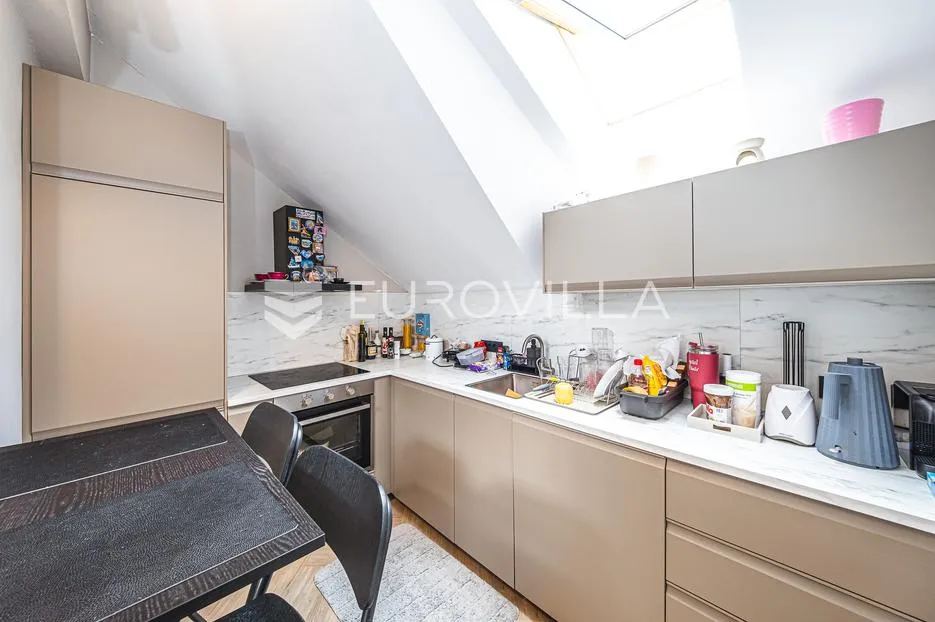 zagreb, maksimir, stambeno, poslovna zgrada 602 m², pomoćni objekt 43 m² - slika 18