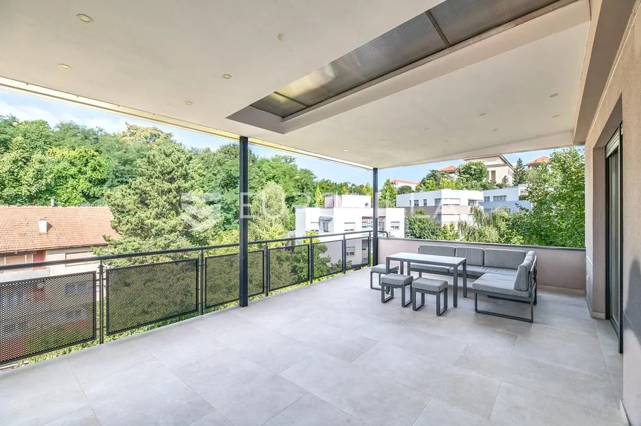 zagreb, babonićeva šalata, luksuzan četverosoban penthouse 135 m² - slika 12