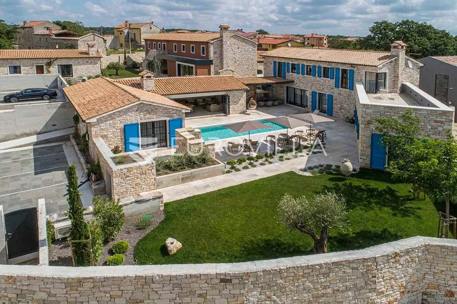 istra, kanfanar, komplex prekrasnih kamenih kuća 1561 m2 na velikoj okućnici - slika 64