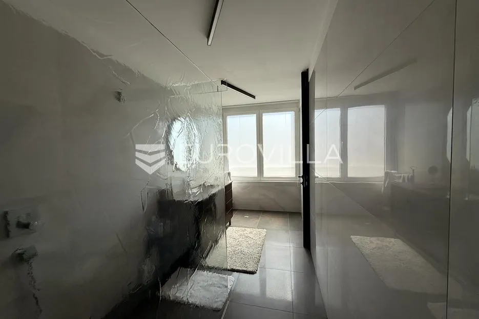 zadar, tiz, ekskluzivan penthouse s panoramskim pogledom na more, terasom, garažnim mjestom - slika 35