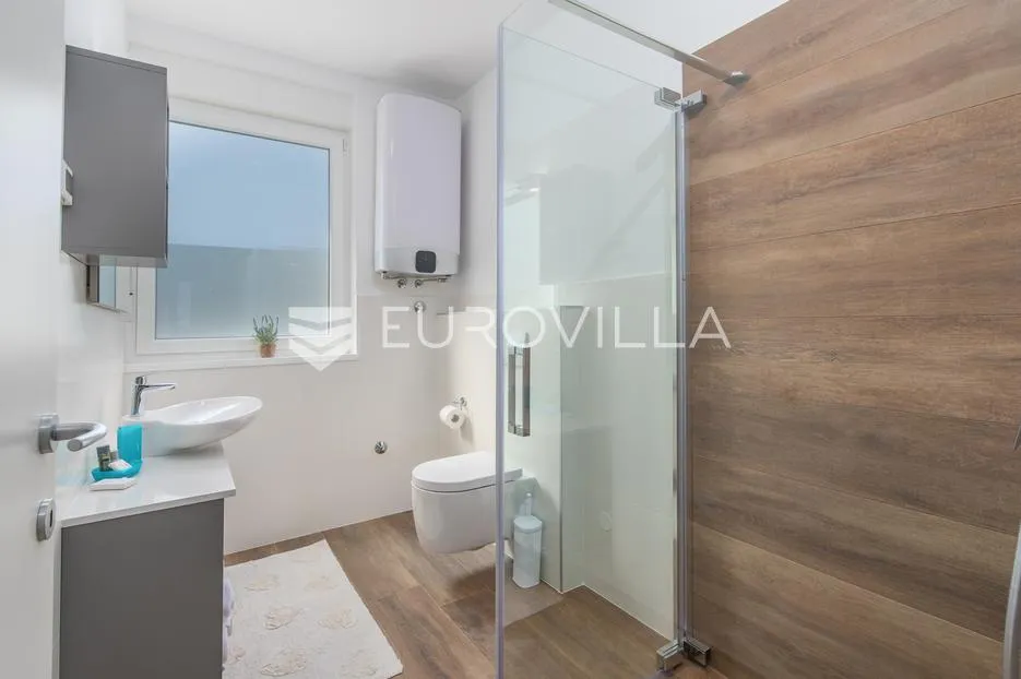 istra, premantura, moderna vila s bazenom na odličnoj lokaciji 500 m od mora - slika 36