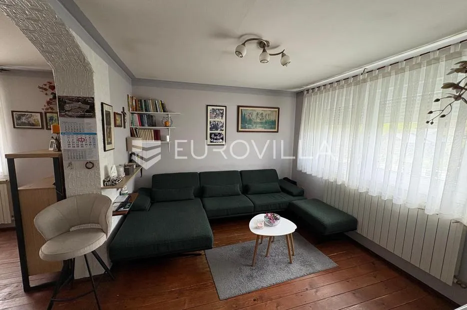 novska, obiteljska kuća 124 m² - slika 1